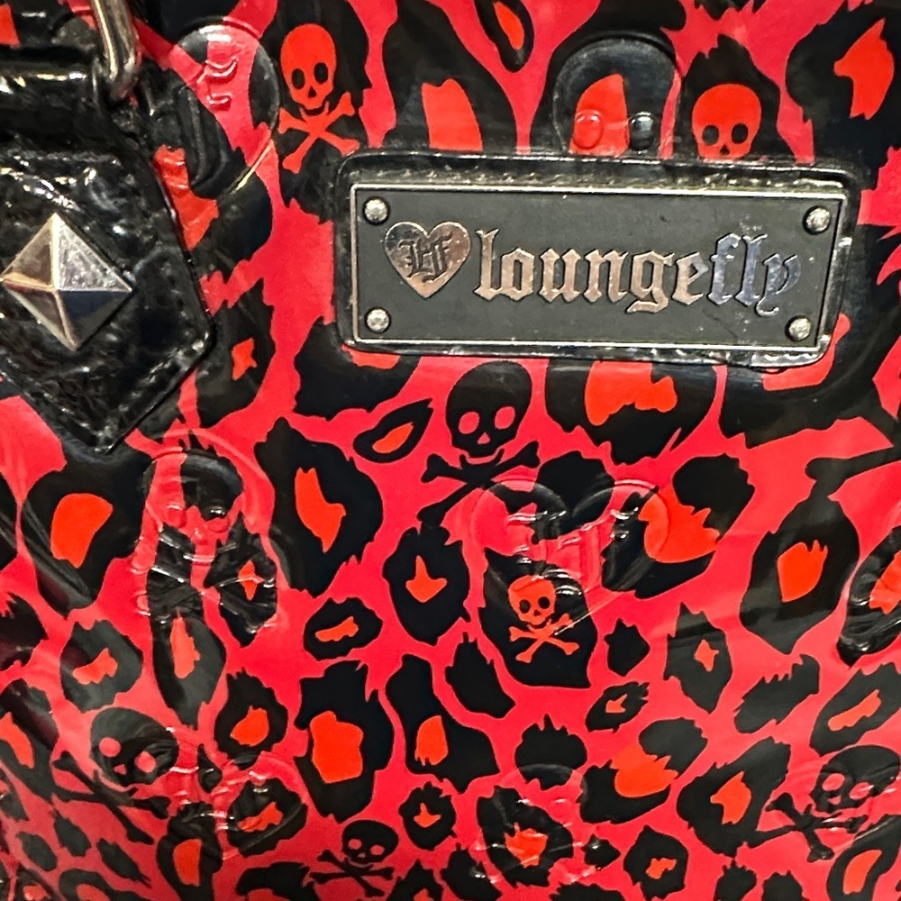 LOUNGEFLY Leopard Skull Embossed Dome Double Zipper Satchel Bag Purse Punk Goth - Picture 2 of 11